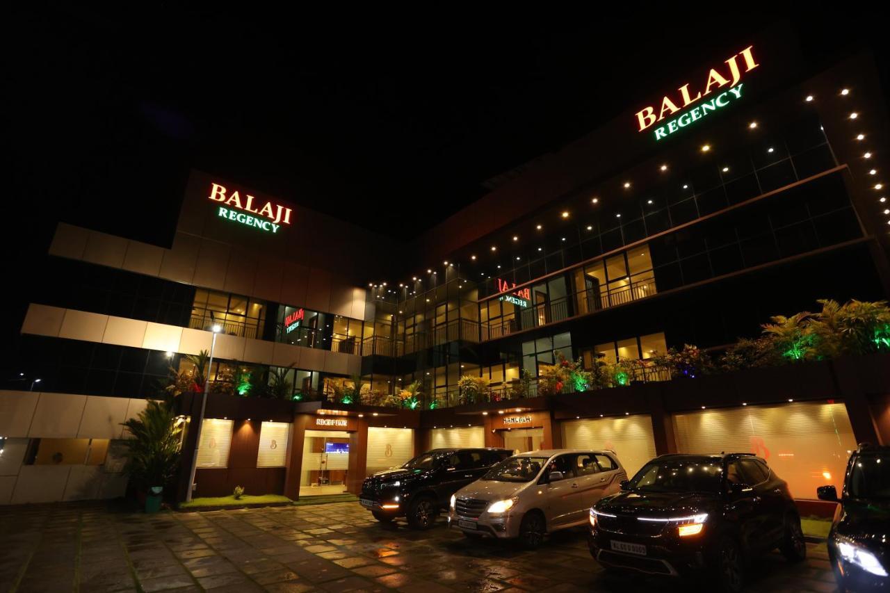 Balaji Regency Kanhangad Kannangad Esterno foto