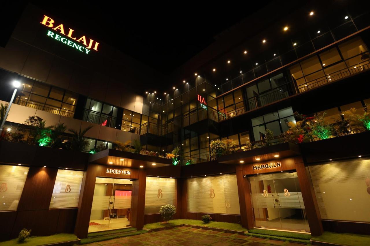 Balaji Regency Kanhangad Kannangad Esterno foto