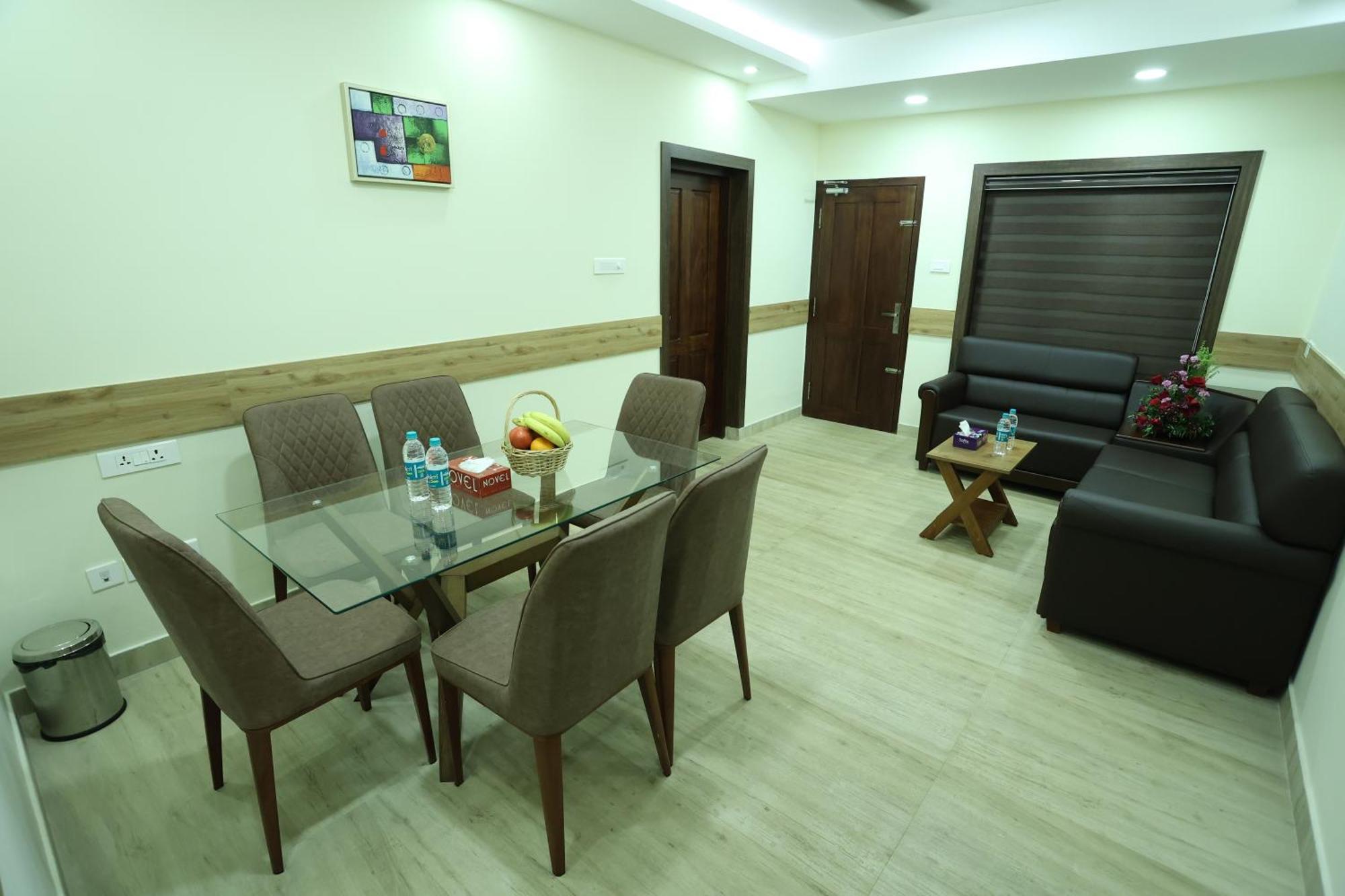 Balaji Regency Kanhangad Kannangad Esterno foto